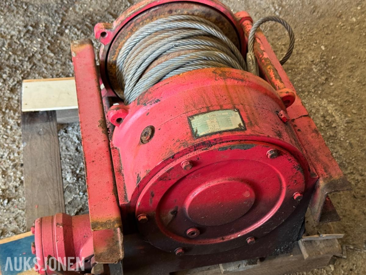 1990 Hydraulisk Vinsj - 4 tonn
