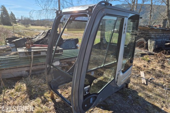 2009 Hitachi ZX160-3 hytte