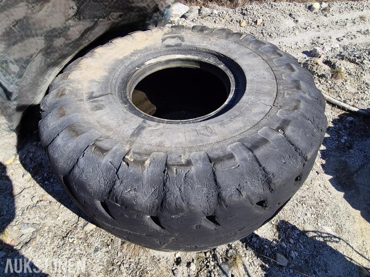 Michelin / Toyo hjullasterdekk 26.5 R25