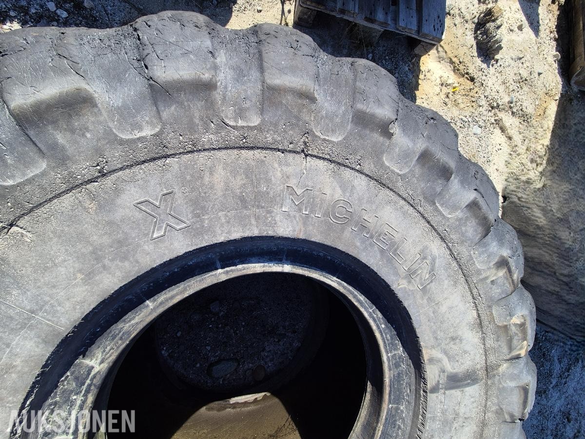 Michelin / Toyo hjullasterdekk 26.5 R25