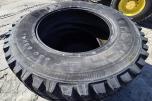Nokian TRI 2 650/65R42 med pigg