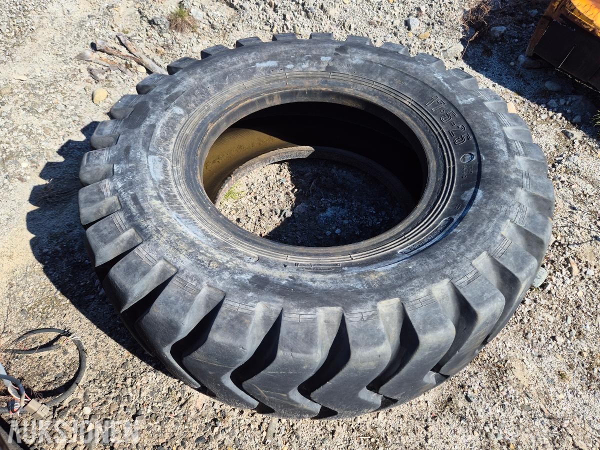 Sumitomo SR23 dekk 17.5-25