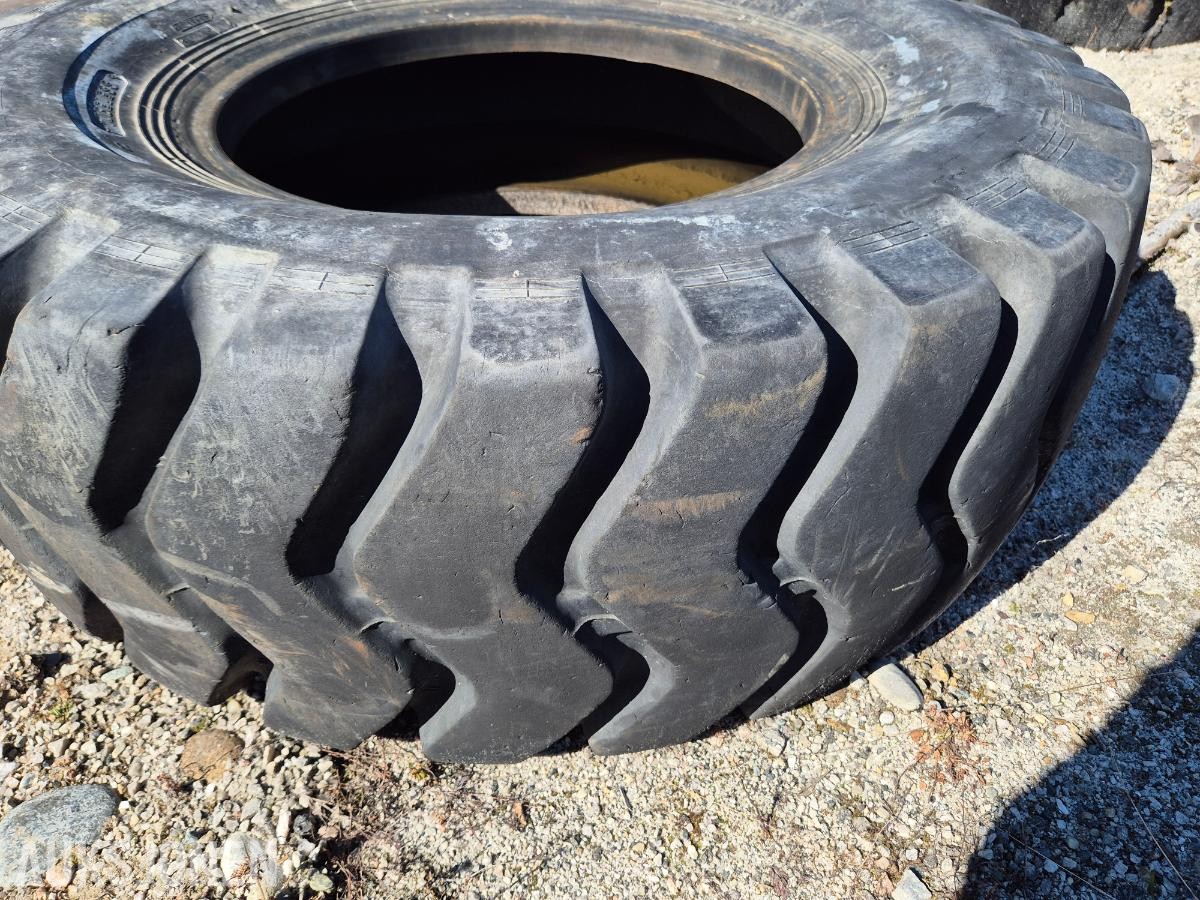 Sumitomo SR23 dekk 17.5-25