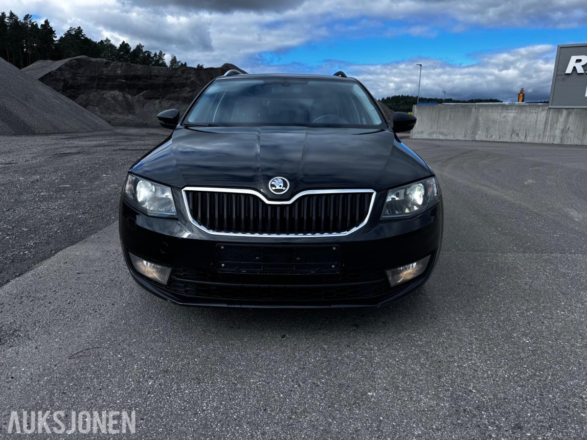 2014 Skoda Octavia, 1,6 TDI 105hk 4x4/NY SERVICE, 206000km