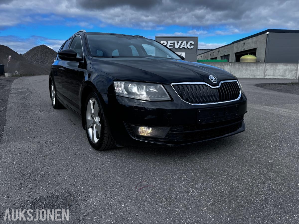 2014 Skoda Octavia, 1,6 TDI 105hk 4x4/NY SERVICE, 206000km