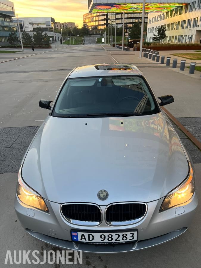2003 BMW 520I 2.2 170hk automat cruisekontroll kupevarmer navigasjon