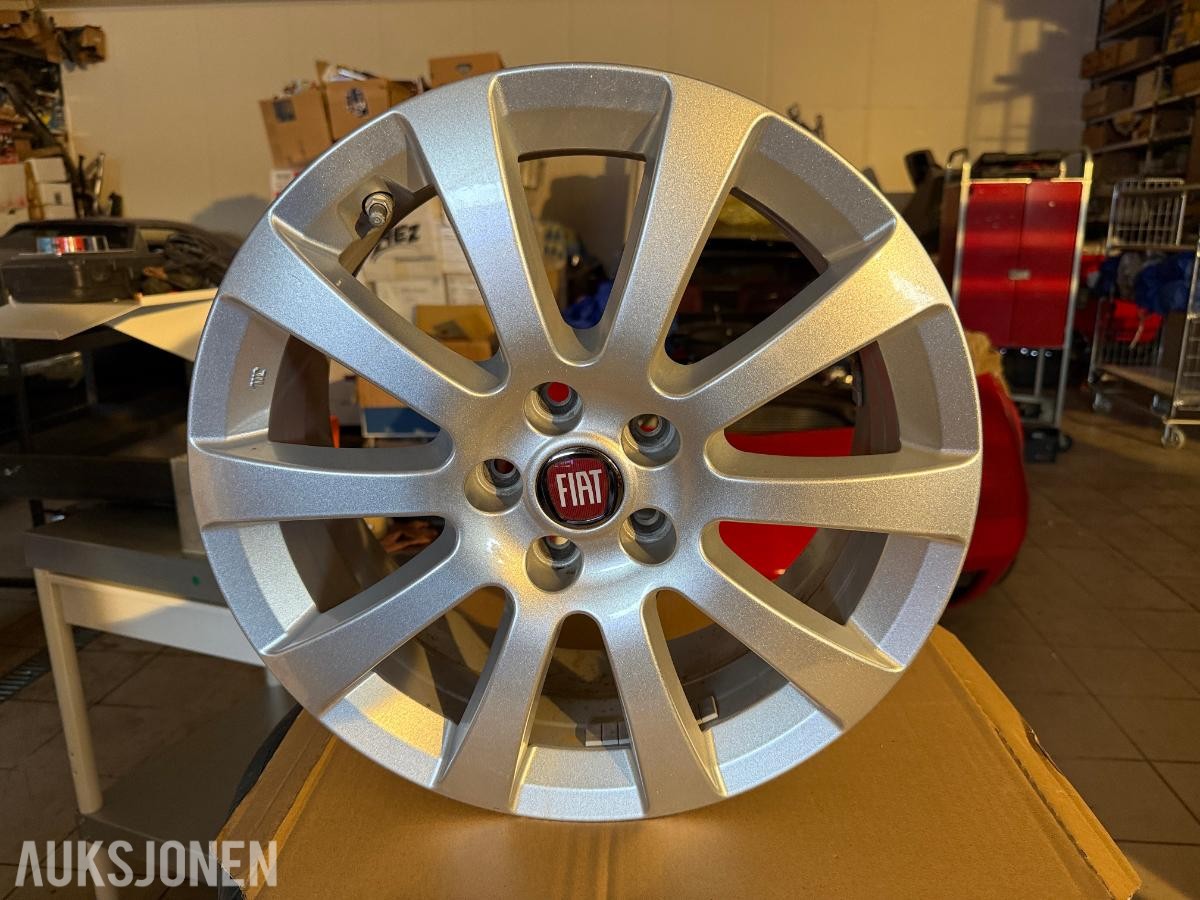 Original Fiat aluminiumsfelg 16” med TPMS ventil