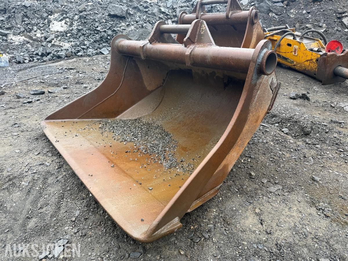 Mito graveskuffe 1500L m/ S70 feste