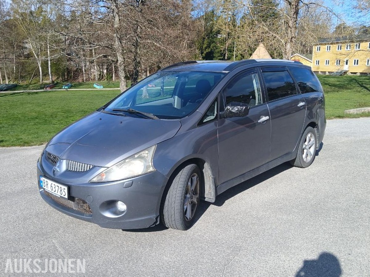2008 Mitsubishi Grandis 2.0 140hk 7 seter
