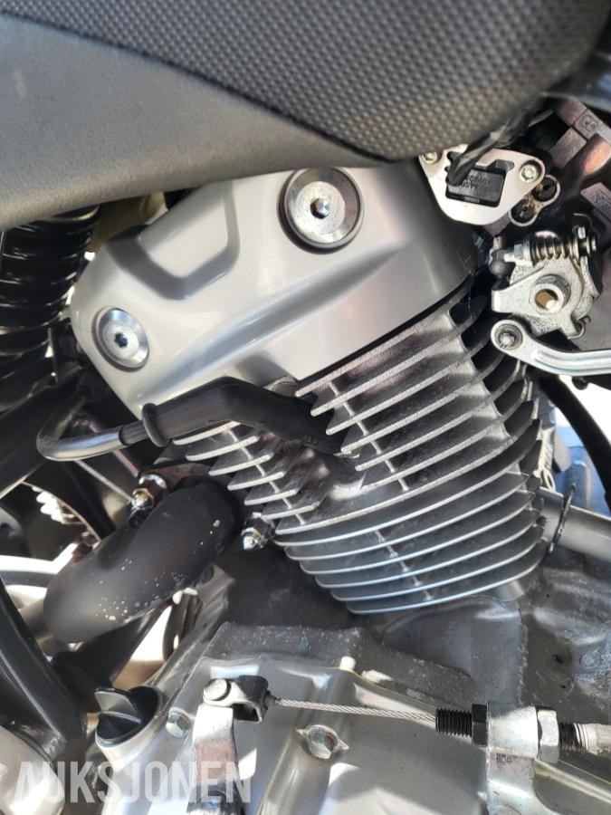2011 Honda XL 125 V Varadero - Meget PEN