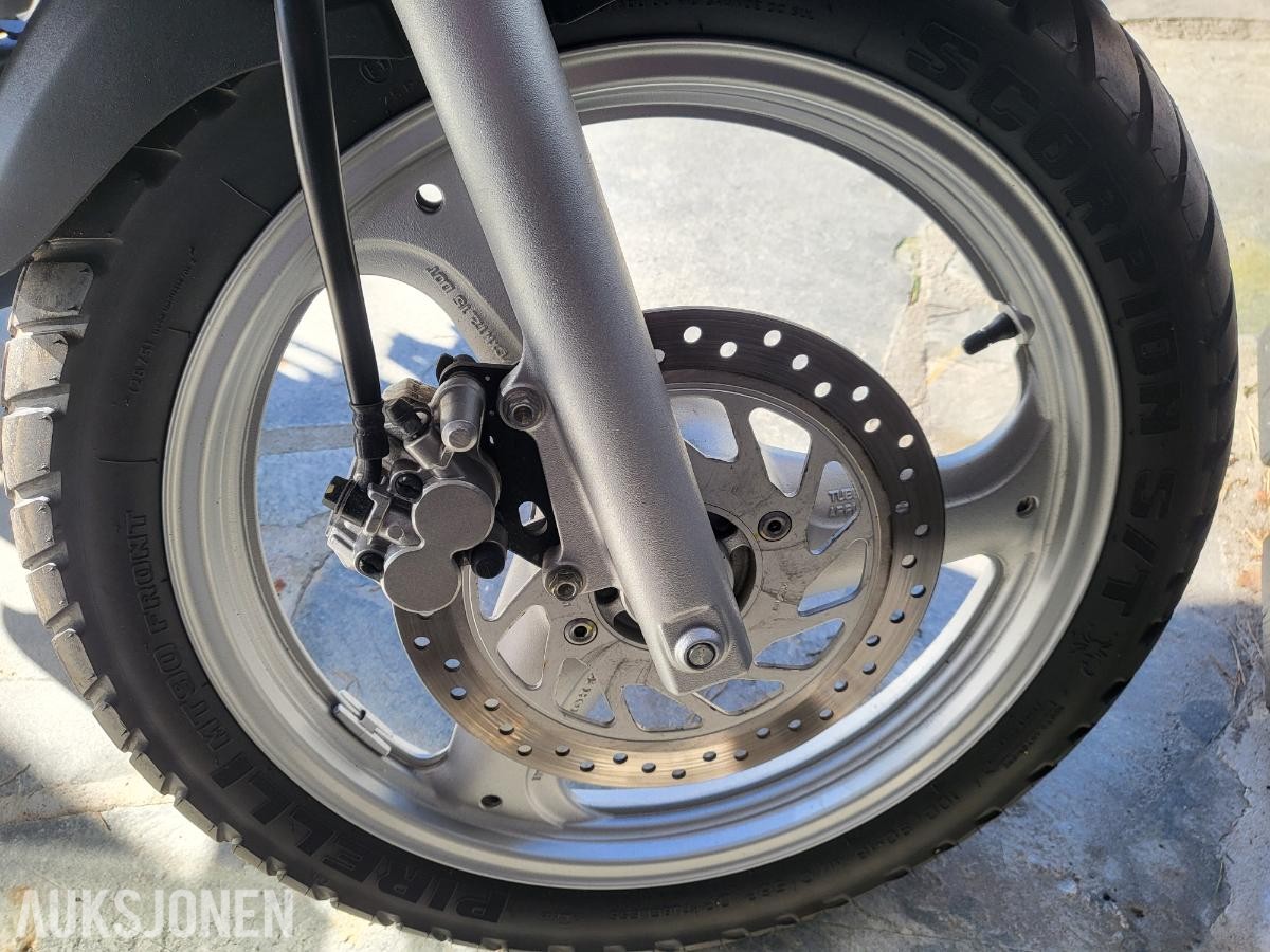 2011 Honda XL 125 V Varadero - Meget PEN