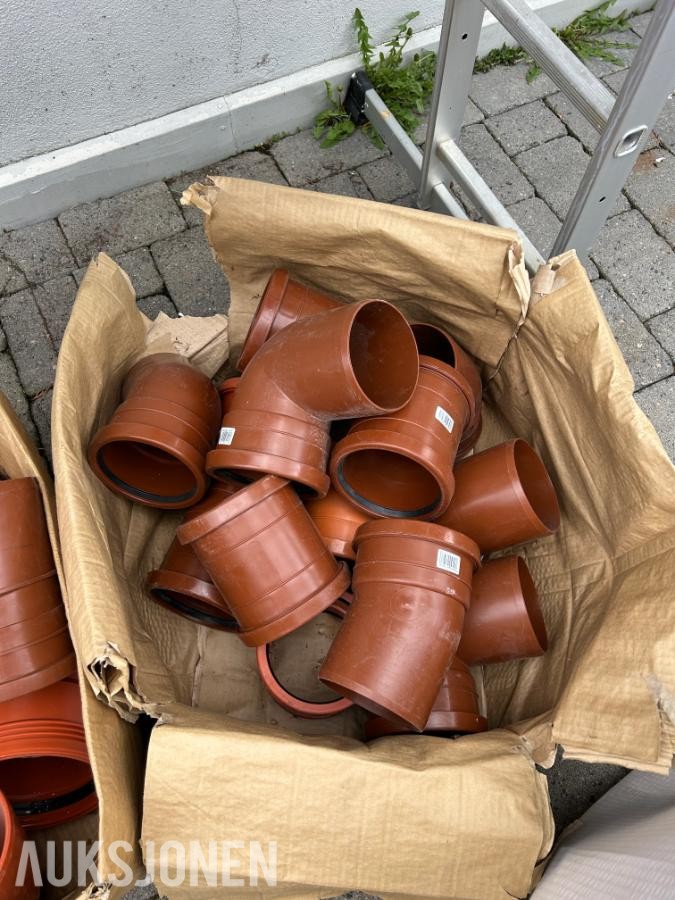 Masser nye rørdeler 160, 125 med mer