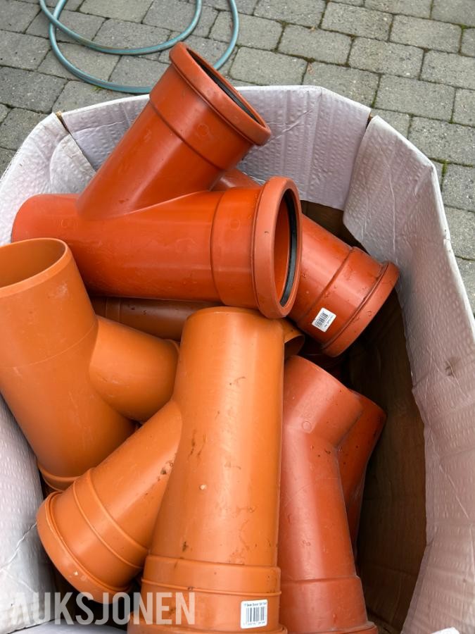 Masser nye rørdeler 160, 125 med mer