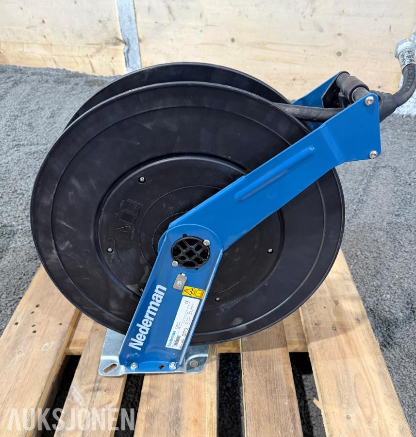 2015 NEDERMAN Slangetrommel for olje