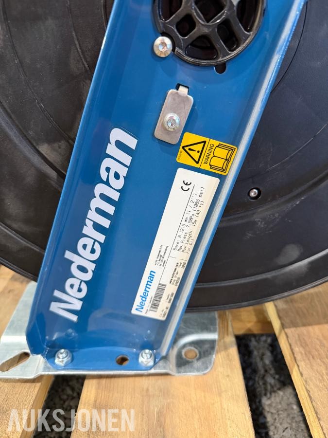 2015 NEDERMAN Slangetrommel for olje