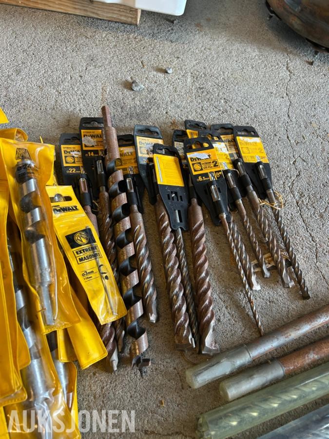 Masse forskjellige Dewalt verktøy