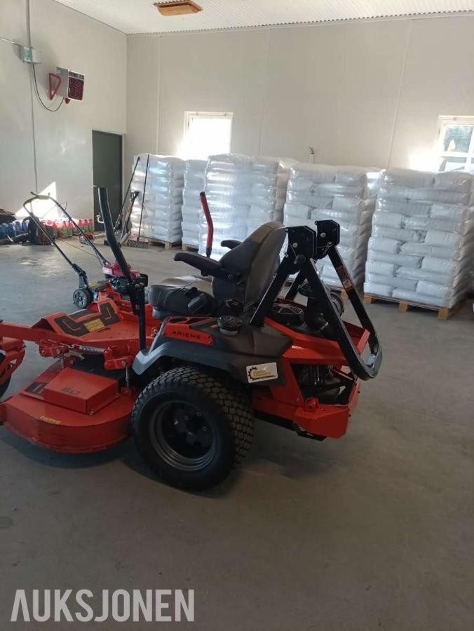 2024 Ariens Zenith 60 sitteklipper