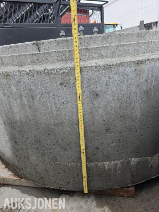 2023 - 2 Stk - Betongfundamenter - 