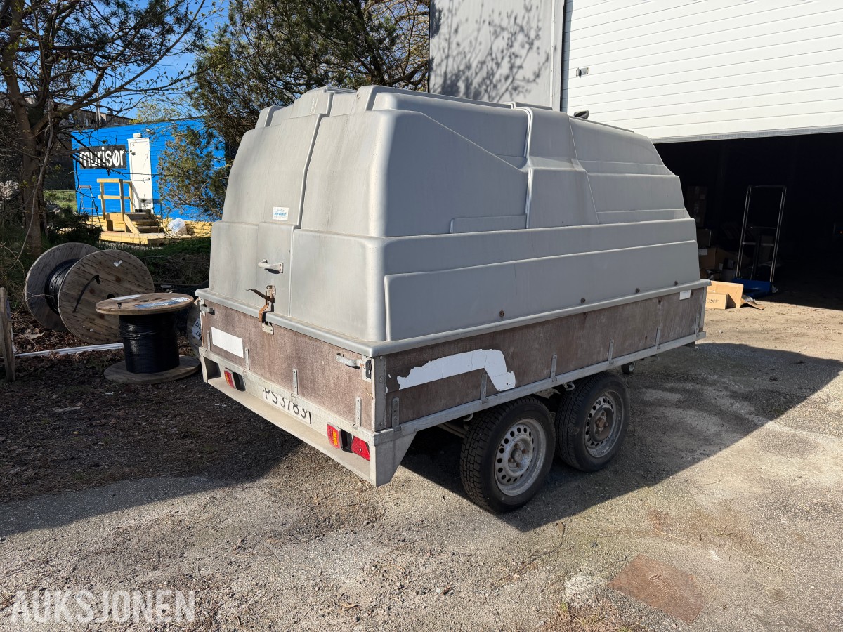 2000 TREDAL T-12BBK VAREHENGER M/ LOKK – BOGGI – -920KG NYTTELAST 