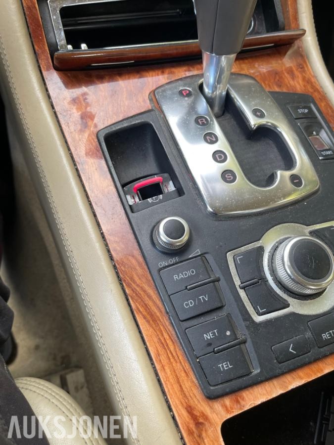 2005 Audi A8 3.9 275hk Quattro