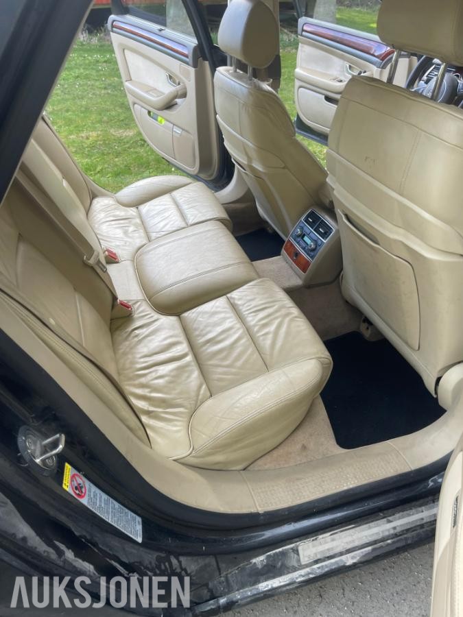 2005 Audi A8 3.9 275hk Quattro