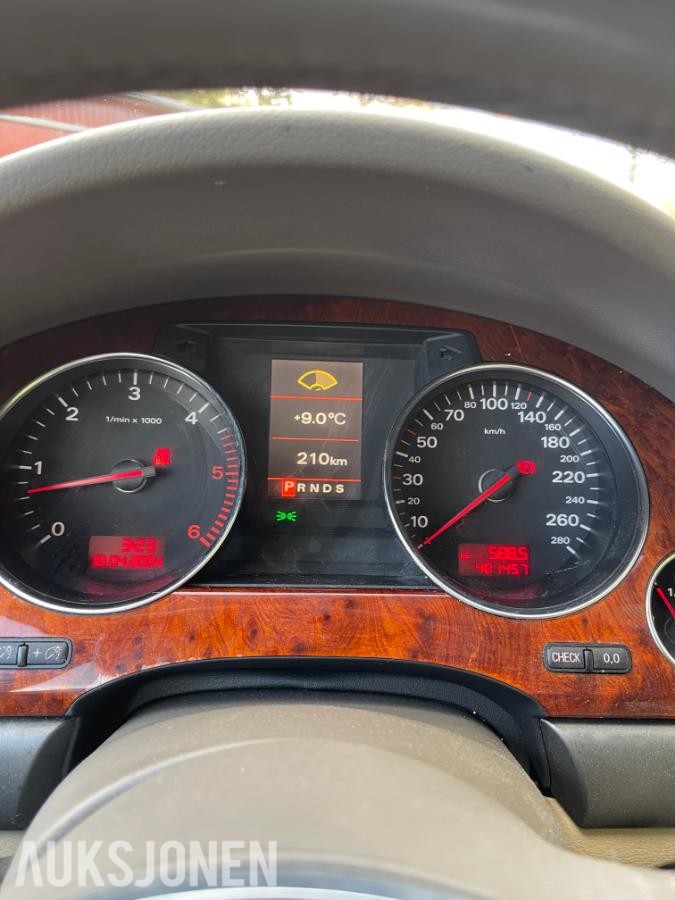 2005 Audi A8 3.9 275hk Quattro