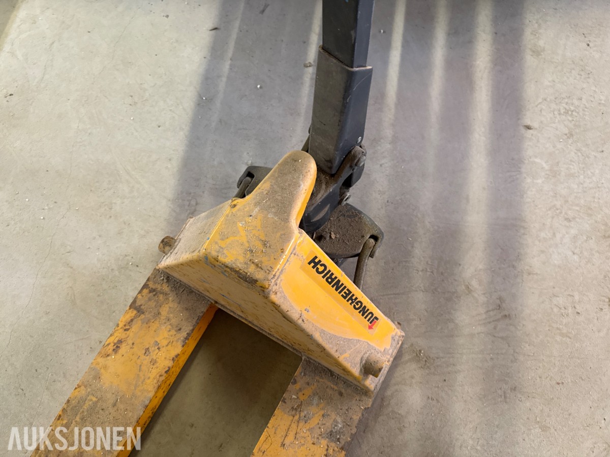 Jungheinrich pallejekk 3000 kg – lange gafler