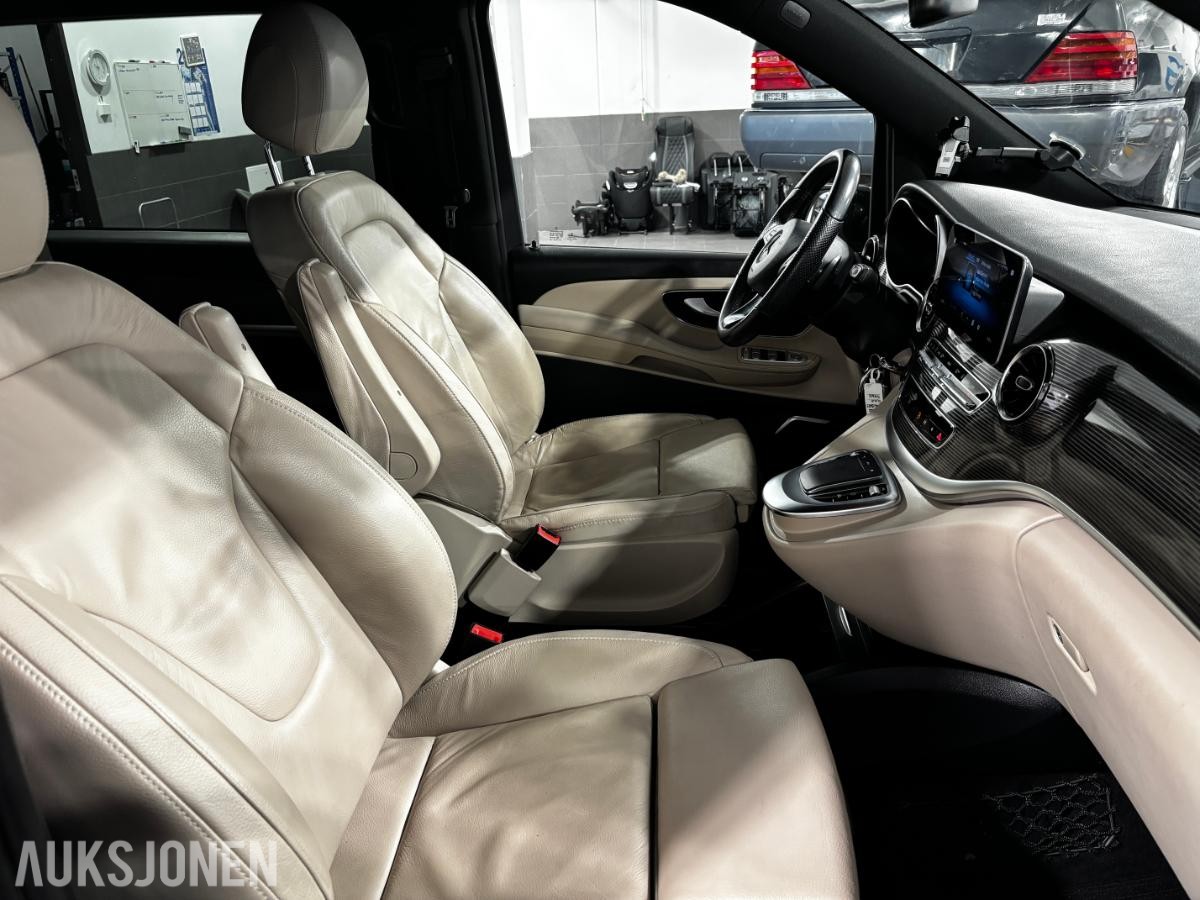 2022 MERCEDES-BENZ EQV 300 AIRMATIC 8 SETER, 141261KM