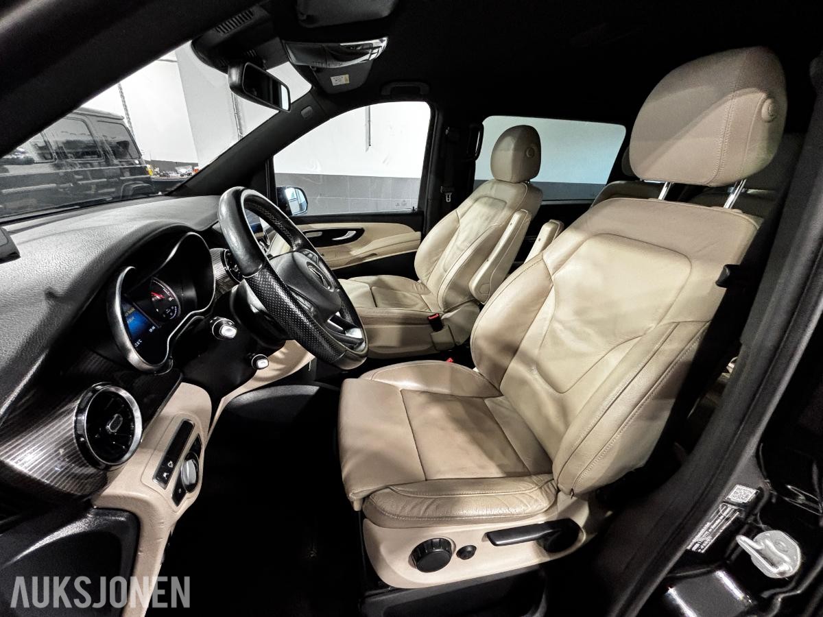 2022 MERCEDES-BENZ EQV 300 AIRMATIC 8 SETER, 141261KM