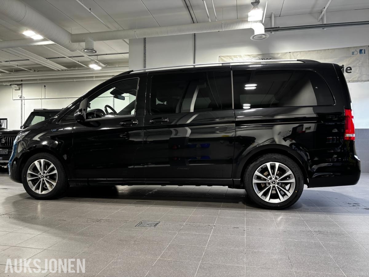 2022 MERCEDES-BENZ EQV 300 AIRMATIC 8 SETER, 141261KM