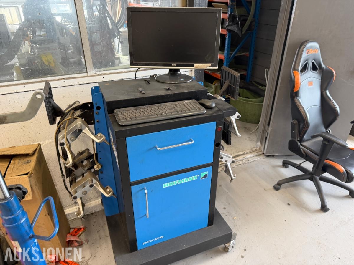 Hofmann Geoliner 670 XD – 2014 – 4-hjulskontroll / hjulstillingsapparat