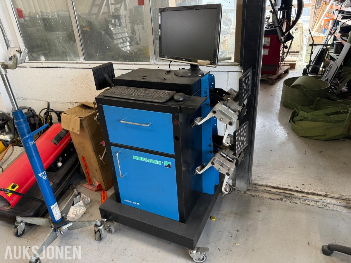 Hofmann Geoliner 670 XD – 2014 – 4-hjulskontroll / hjulstillingsapparat