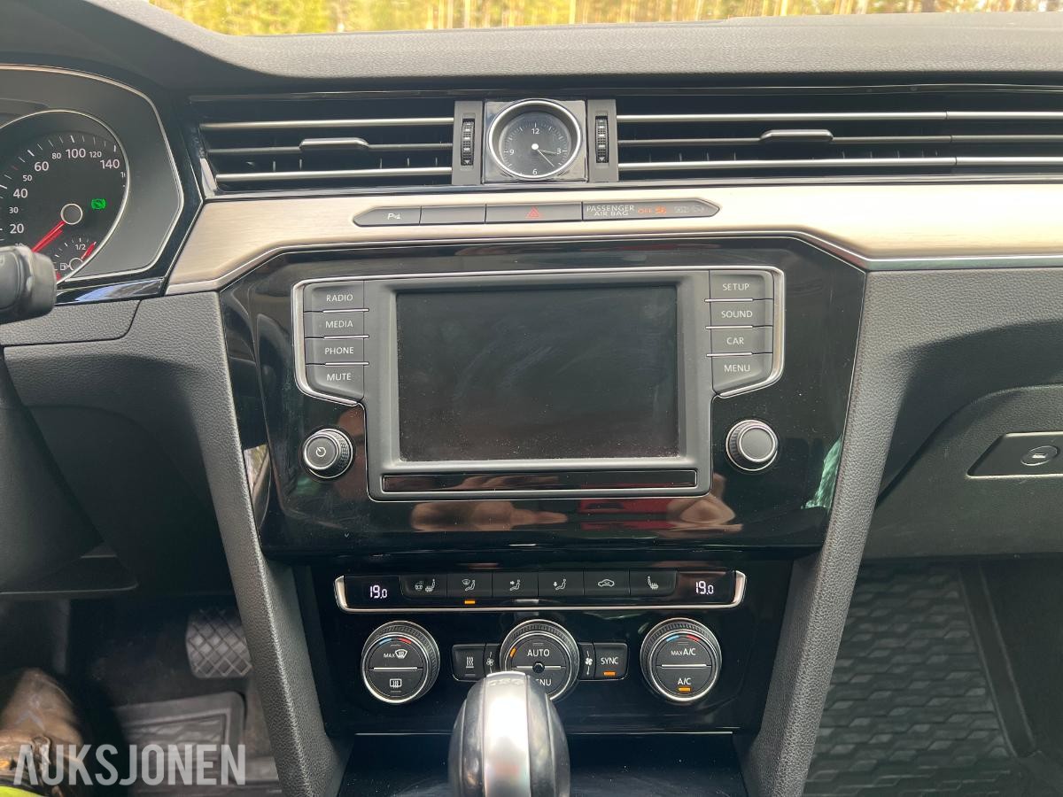 2015 Volkswagen Passat 1,6 TDI 120hk 238885km
