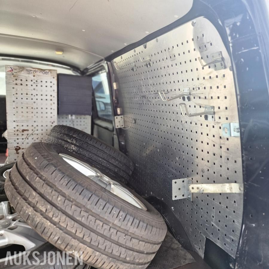 2014 Volkswagen Transporter, TRANSPORTER 2.0-140 D 4MOTION, 275279km