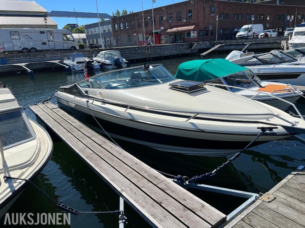 1989 Scand Dynamic 7100 med Volvo Penta AQ271 og båthenger