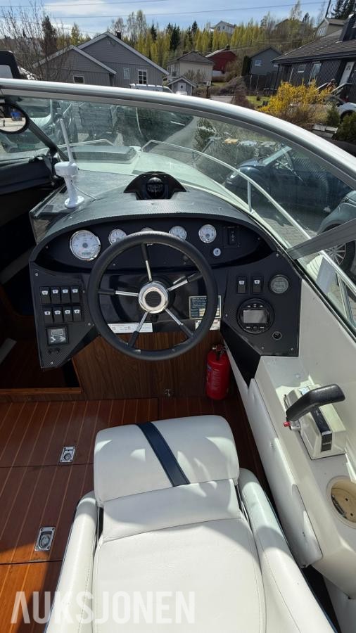 1989 Scand Dynamic 7100 med Volvo Penta AQ271 og båthenger