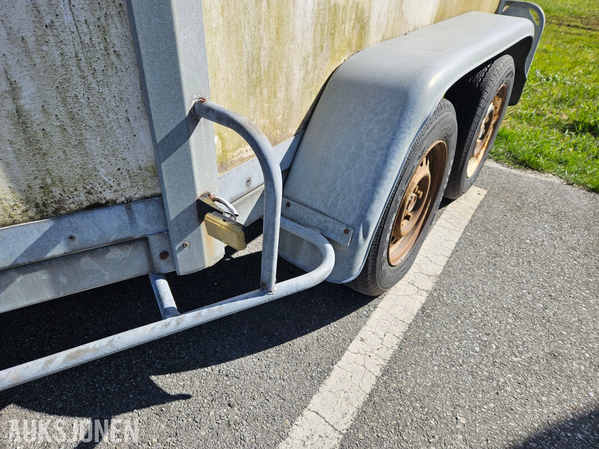 2000 Bk-hengeren hestehenger/dyrehenger - Totalvekt 2075 kg