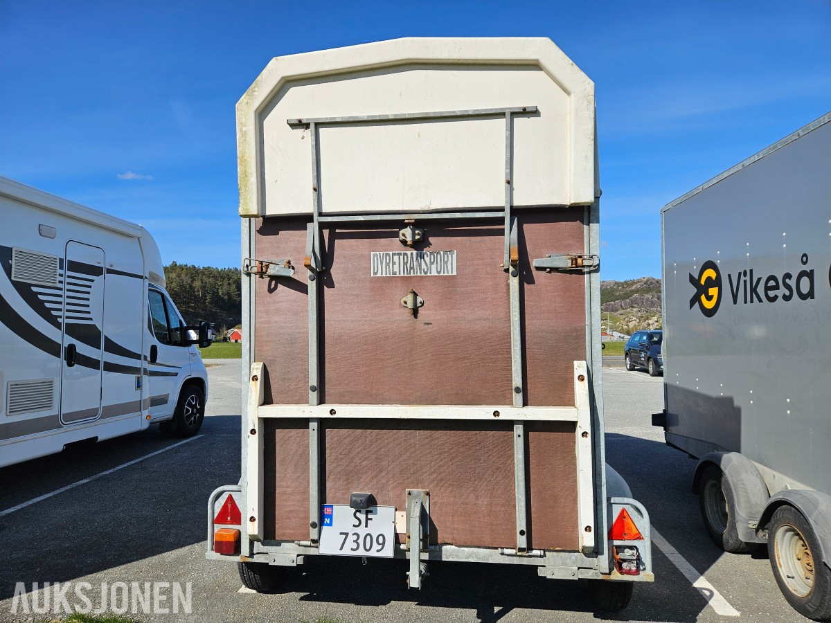 2000 Bk-hengeren hestehenger/dyrehenger - Totalvekt 2075 kg