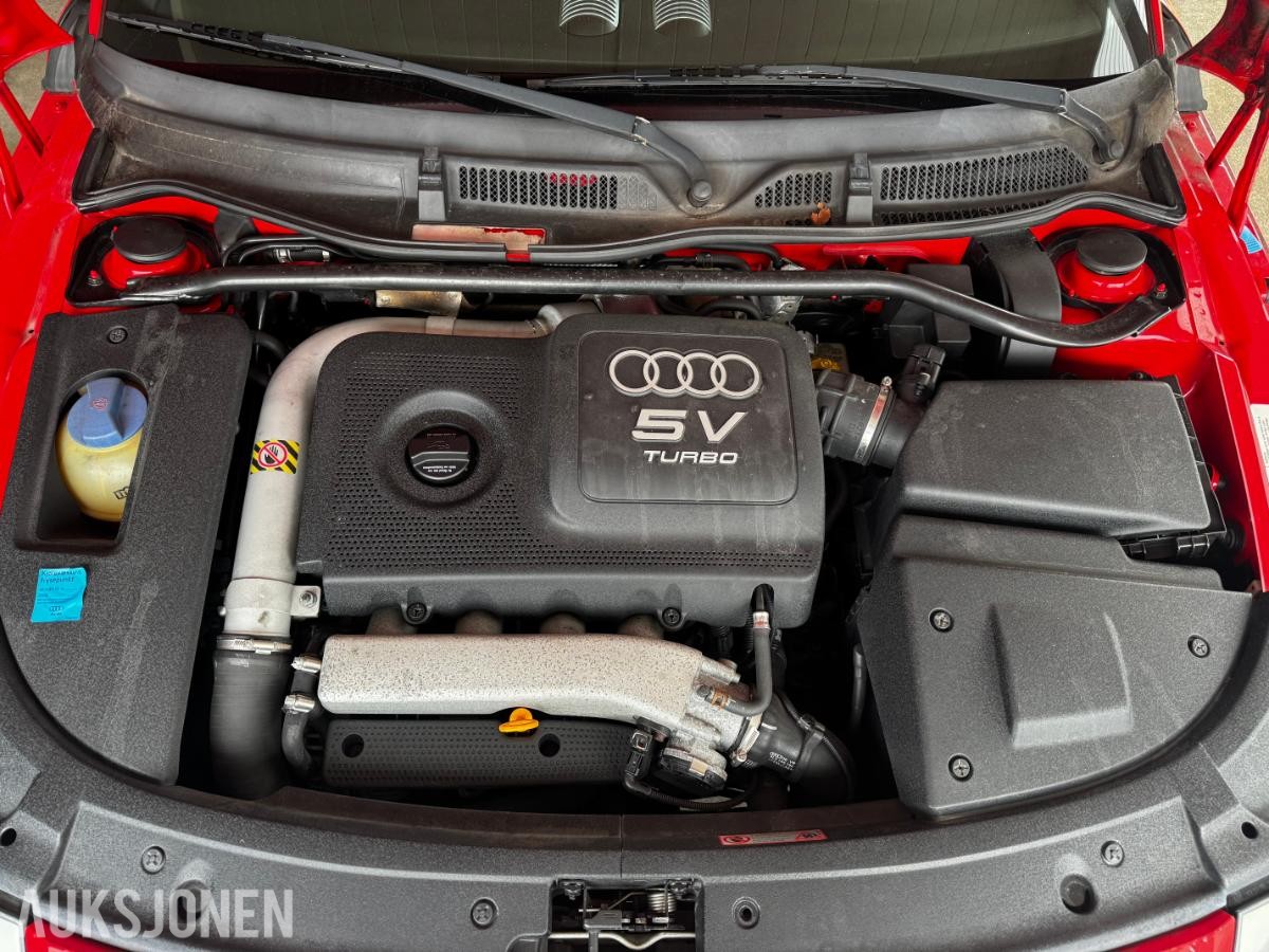 2002 Audi TT 1.8 QUATTRO, 115100km, Skinninteriør