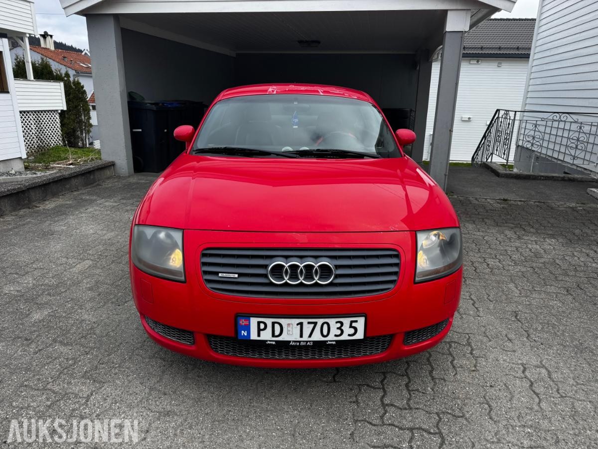 2002 Audi TT 1.8 QUATTRO, 115100km, Skinninteriør