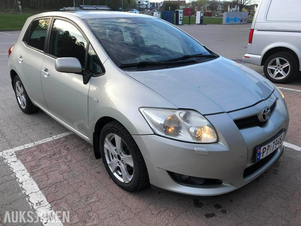 2008 Toyota Auris 1.4 90hk   manuell diesel  eu ok 
