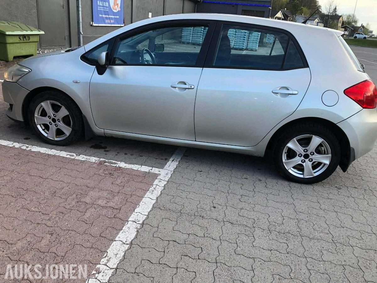 2008 Toyota Auris 1.4 90hk   manuell diesel  eu ok 