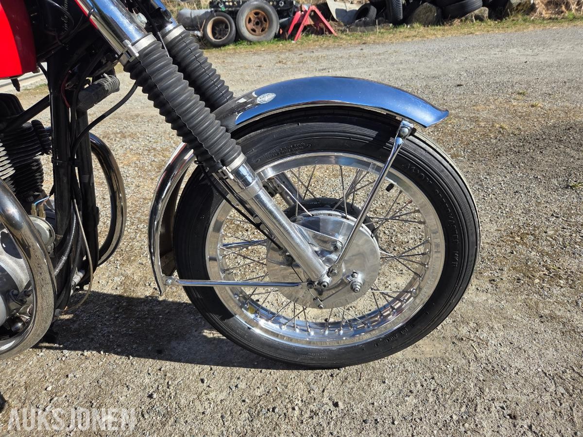 1967 BSA Spitfire mk3