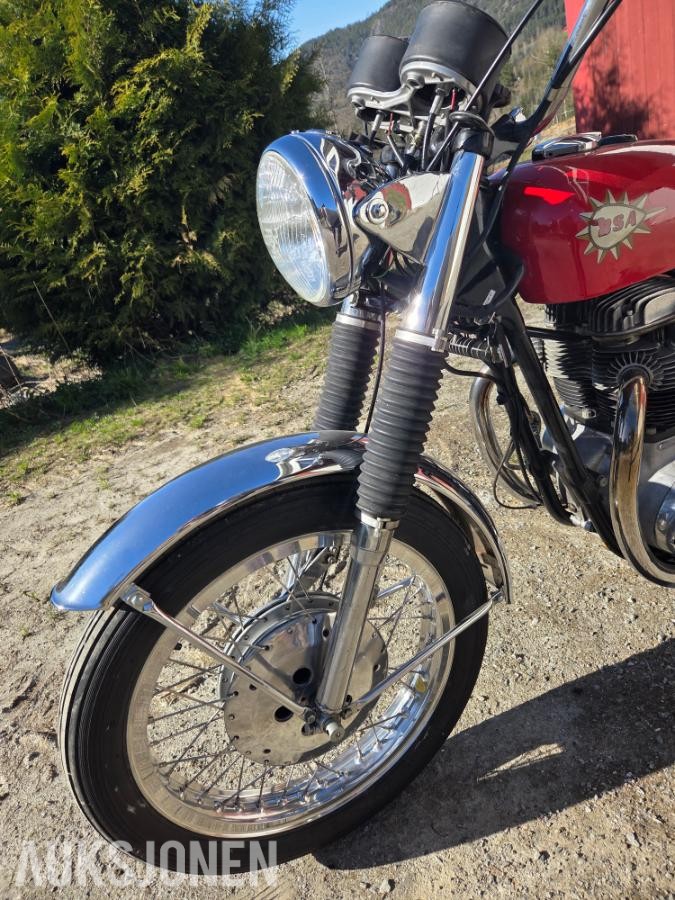 1967 BSA Spitfire mk3