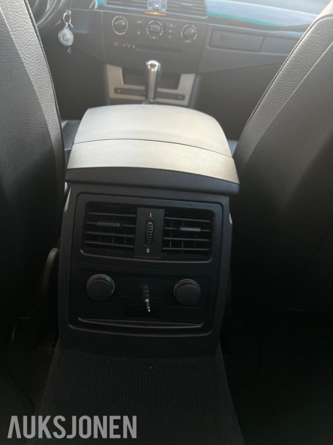 2004 BMW 5-serie 520i 2.2 170hk Skinnseter Xenon Navigasjon