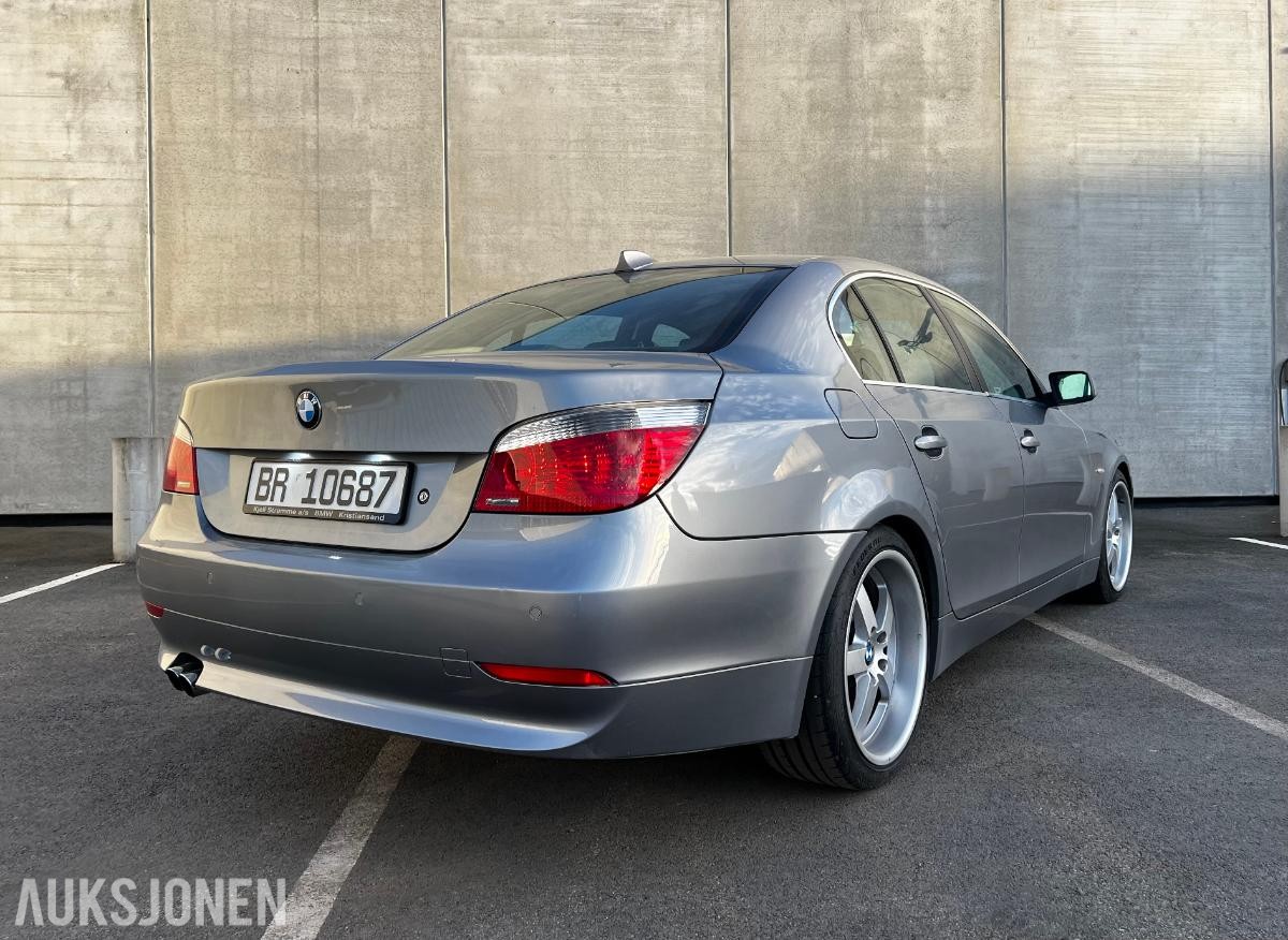 2004 BMW 5-serie 520i 2.2 170hk Skinnseter Xenon Navigasjon