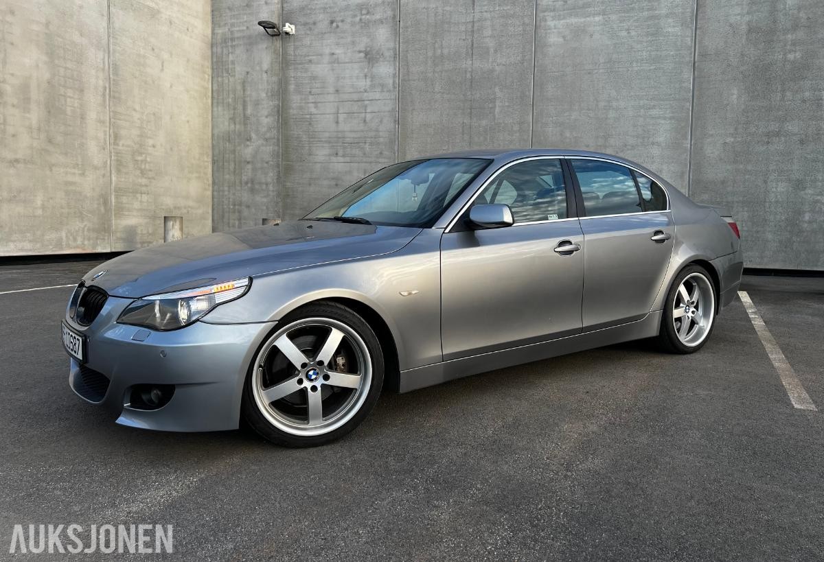 2004 BMW 5-serie 520i 2.2 170hk Skinnseter Xenon Navigasjon