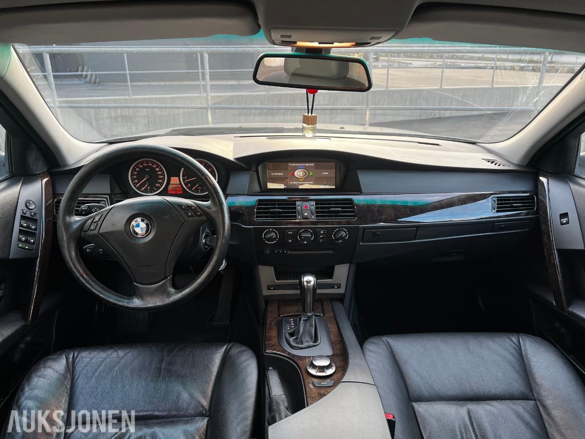2004 BMW 5-serie 520i 2.2 170hk Skinnseter Xenon Navigasjon