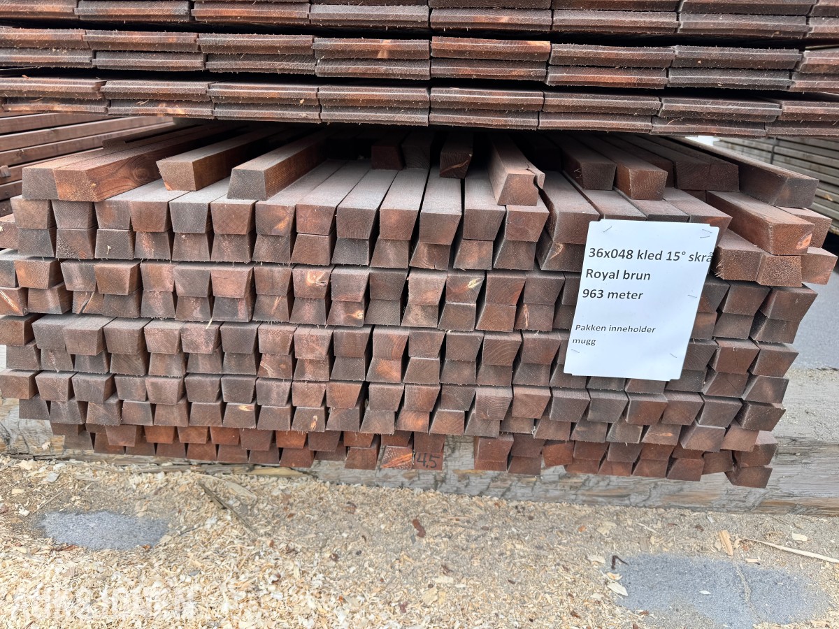 1 pakke Royal brun kledning-lekt 36x48 mm 15 grader