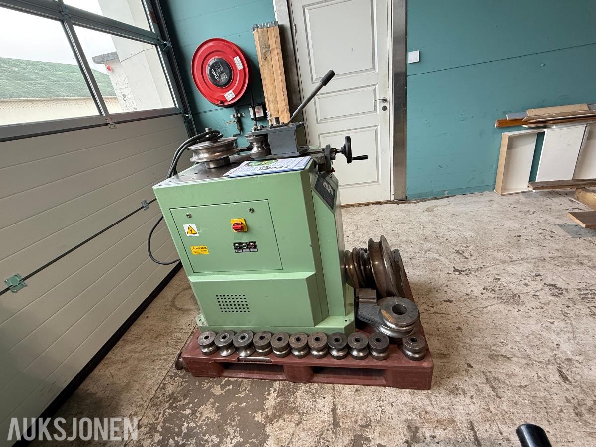 2008 Memoli rørbøyemaskin ETM 76